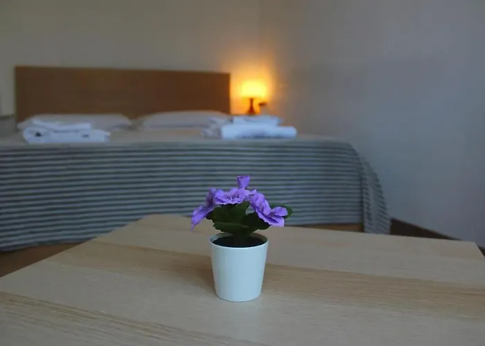 Da Roberto Lägenhet